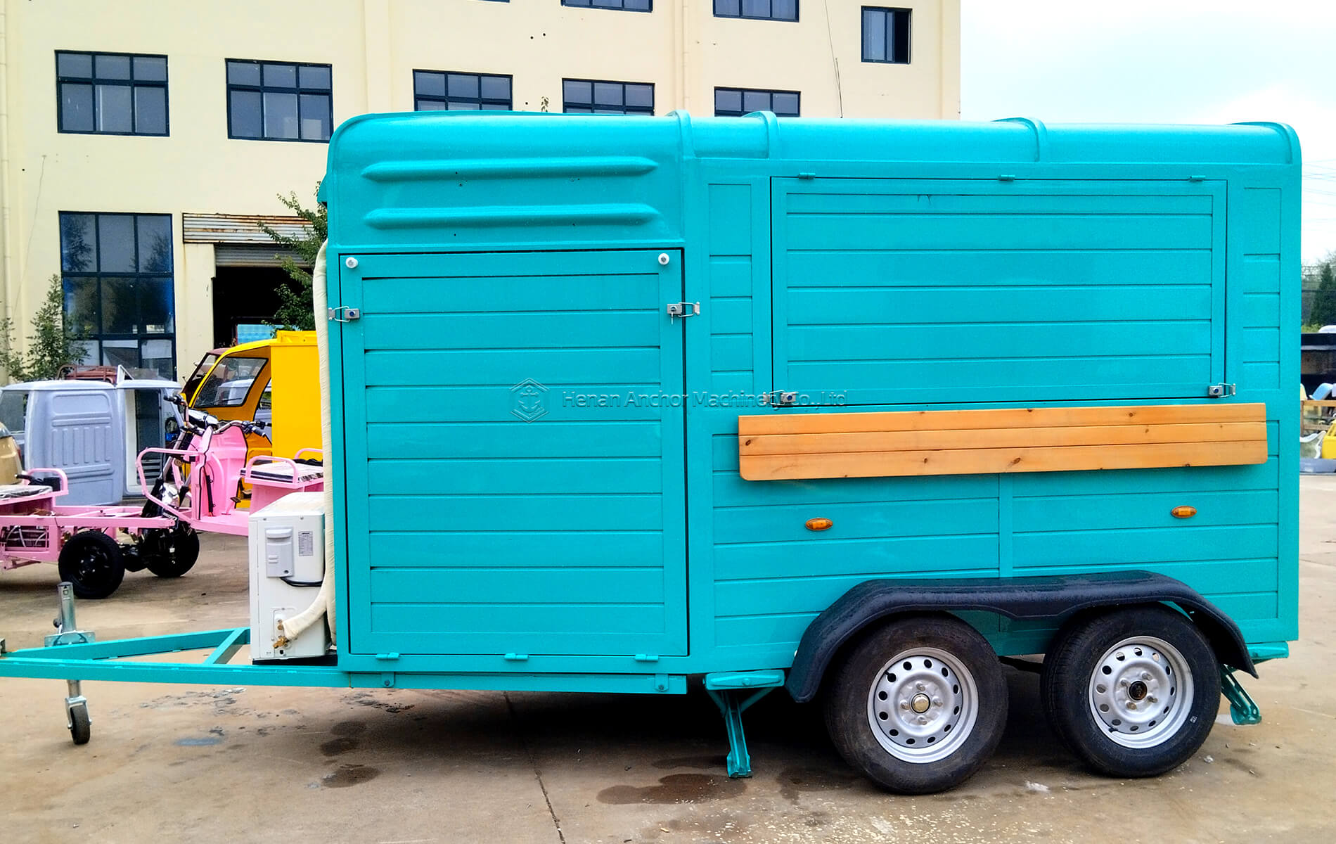 horse trailer mobile bars