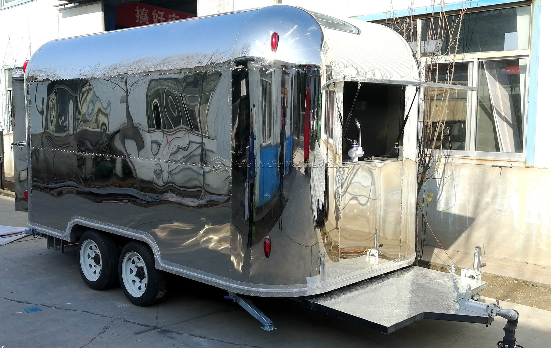 mobile food truck